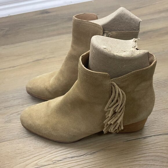 Banana Republic Hello Sole Mate Suede Leather Zip Fringe Ankle Booties 8.5M - Picture 1 of 7